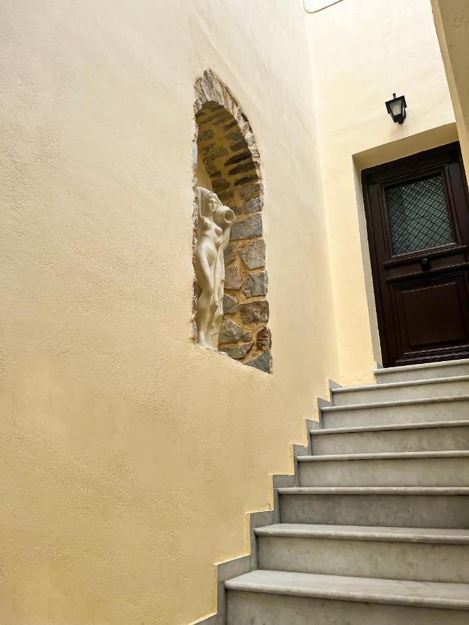 Hotel Iliada Ermoupoli Exterior foto